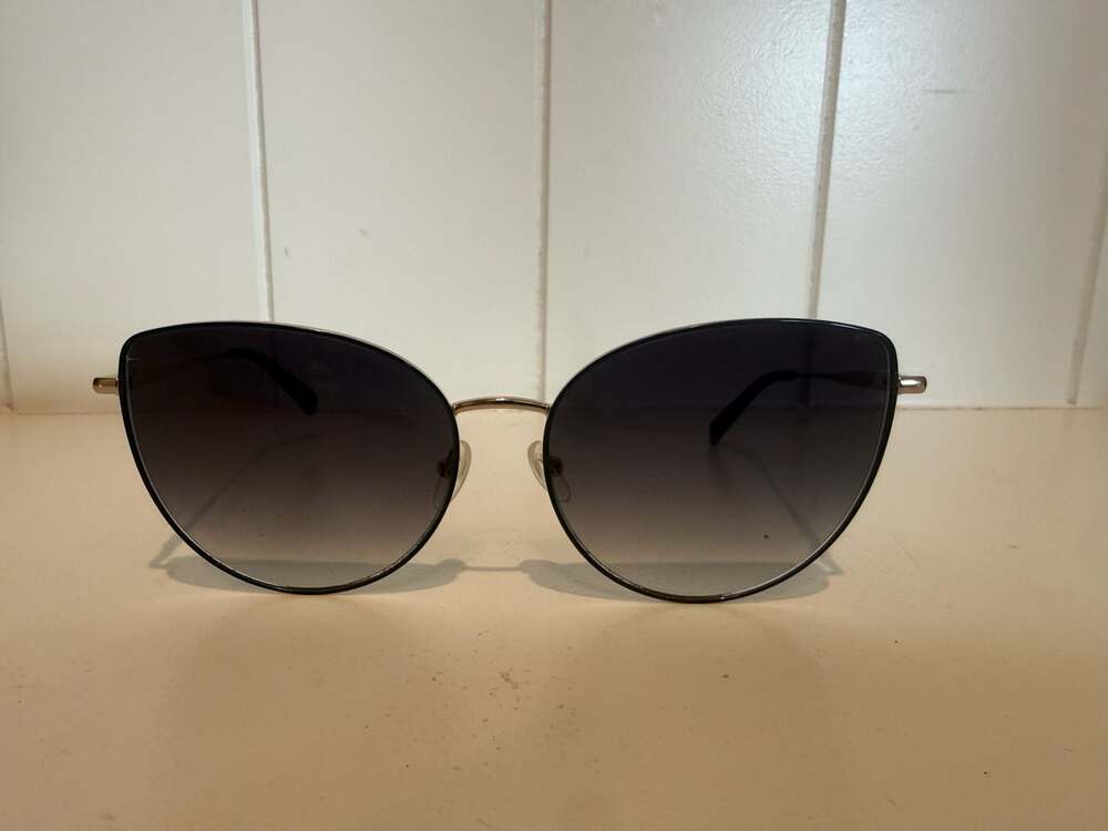 Longchamp Women's LO158S 713 Cat Eye Sunglasses in Gold and Black